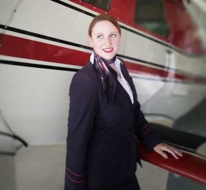 American Airlines Flight Attendant Uniform (FAQ & Photos)