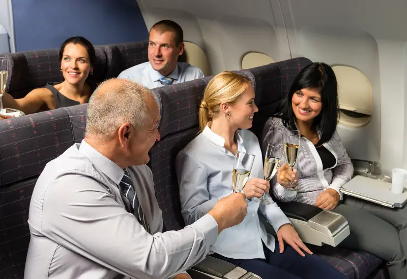 Passenger Habits Flight Attendants Secretly Judge